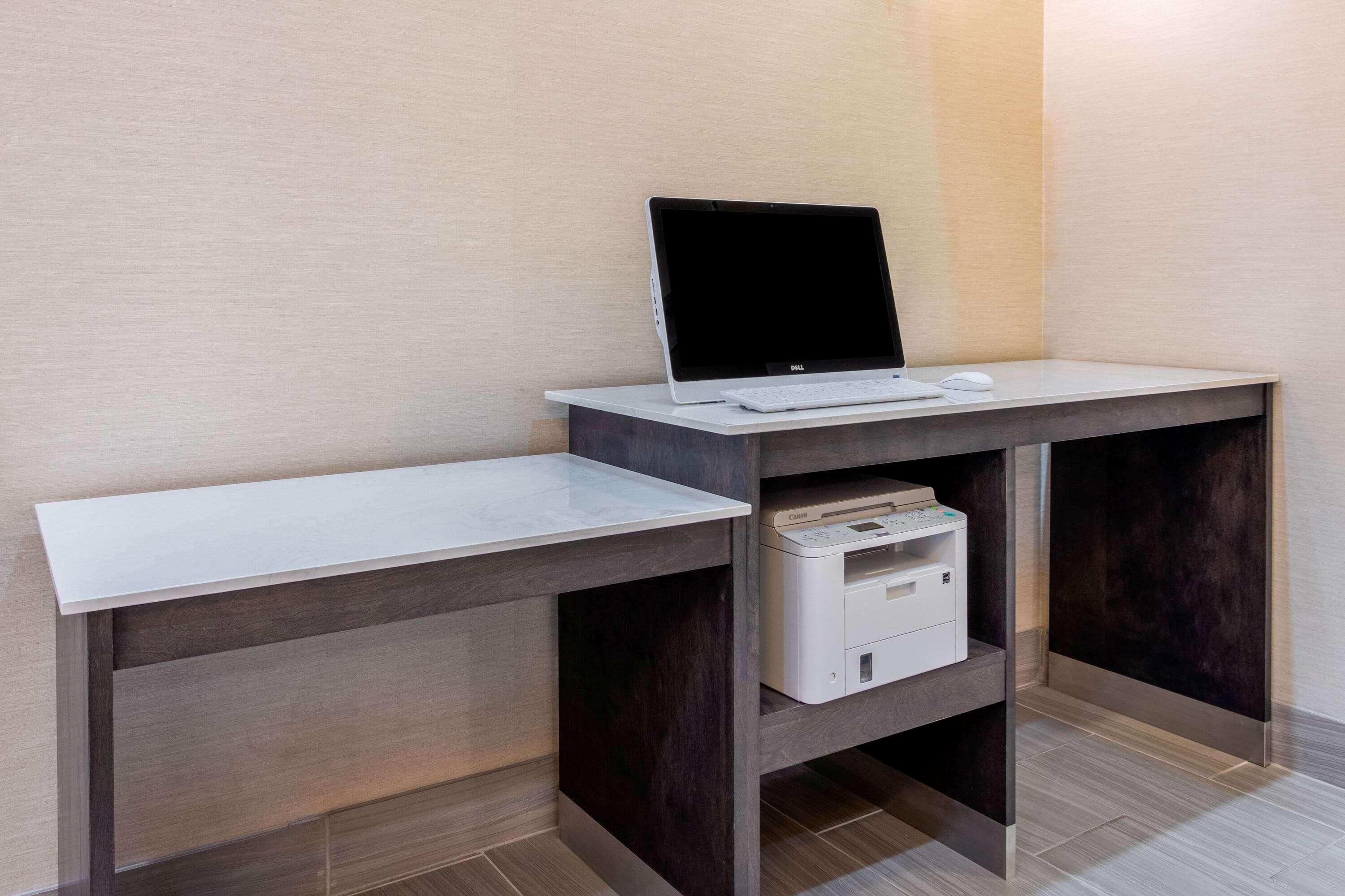 La Quinta By Wyndham Hillsboro Otel Dış mekan fotoğraf